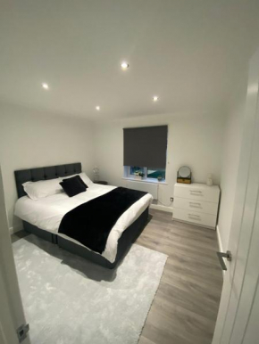Modern City Centre Apartment